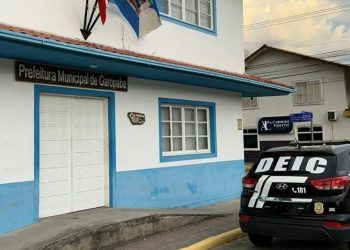 Prefeito de município catarinense é preso em operação da Polícia Civil