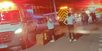 Motociclista fica gravemente ferido após acidente em Jaraguá do Sul