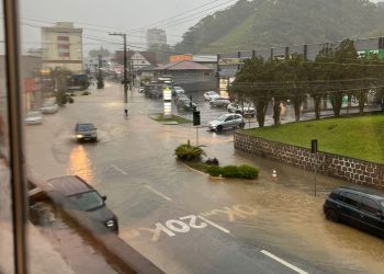 Alagamentos e quedas de muro: Guaramirim divulga balanço das chuvas desta quinta-feira (8)