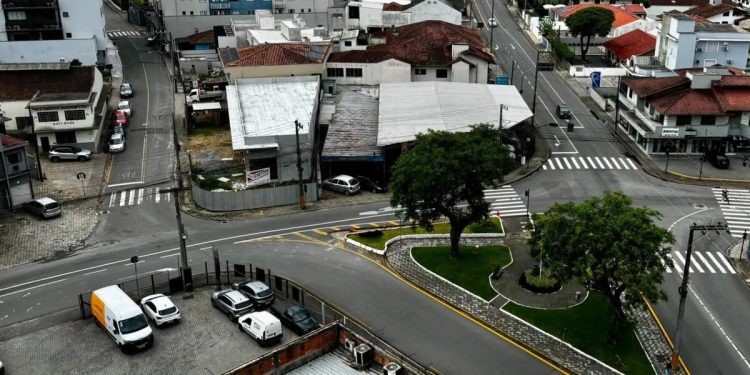 Alterado o primeiro trecho da Rua João Januário Ayroso, em Jaraguá do Sul