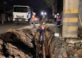 Samae executa obra na rua Presidente Epitácio Pessoa, em Jaraguá do Sul