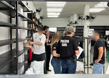 Pirataria em Jaraguá do Sul: Produtos recolhidos em lojas devem ser incinerados após análise