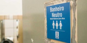 “Sem banheiro neutro”: Lei que proíbe banheiros unissex em todas as escolas de SC é sancionada