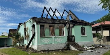 Diretoria de Patrimônio avalia casa tombada que incendiou em Jaraguá do Sul