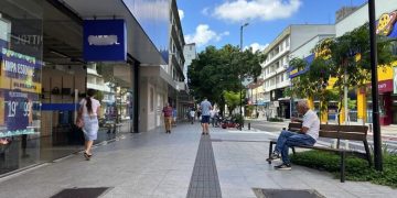 Governo mantém vigência de portaria sobre abertura do comércio nos feriados