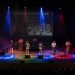 Espetáculo Elvis & ABBA estreia em Jaraguá do Sul e transforma o Teatro Scar em palco de grandes ícones da música mundial