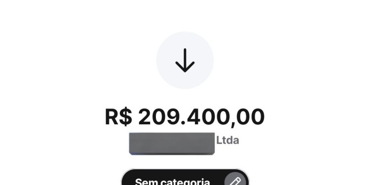 Morador de Jaraguá do Sul recebe PIX de R$ 209 mil por engano e devolve valor