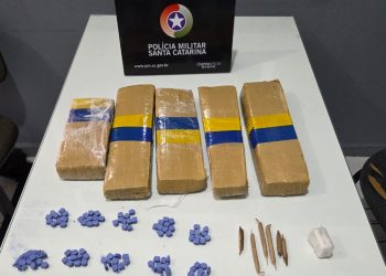 Duas pessoas são presas por tráfico em Guaramirim