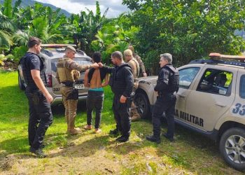 Polícia captura homem que fugiu de viatura em Jaraguá do Sul