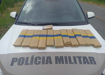 Condutor quase colide na viatura e é preso com 12 quilos de maconha em Guaramirim