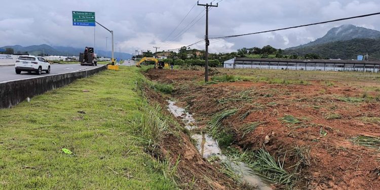 Prefeitura de Guaramirim inicia implantação de nova marginal da BR-280