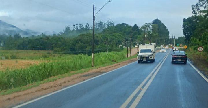 Homem morre atropelado na BR-280, em Jaraguá do Sul
