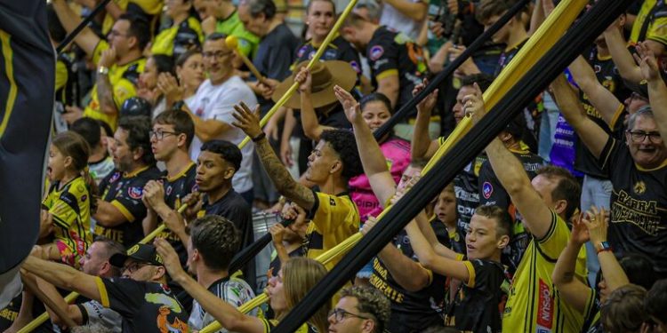 Ingressos para Jaraguá Futsal e Atlântico pela Copa do Brasil estão à venda
