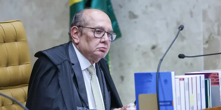 Gilmar Mendes vota para derrubar lei de SC que proibiu cotas raciais
