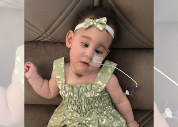 Bebê de Jaraguá do Sul precisa de ajuda para fazer cirurgia