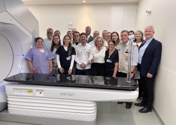 Governo entrega acelerador linear para radioterapia no Hospital São José, em Jaraguá do Sul