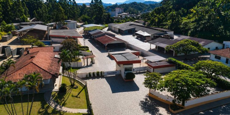 TranSpézia recicla 90% do entulho recolhido e evita descarte irregular de resíduos