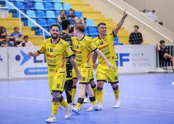 [Vídeo] Jaraguá Futsal vence a primeira na Liga Nacional 2026