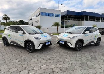Samae de Jaraguá do Sul adquire veículos elétricos para atividades administrativas