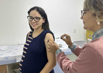 Vacinação contra a gripe será ampliada para toda a população acima de 6 meses em SC
