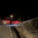 Carro bate contra poste em Massaranduba
