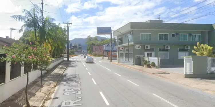 Samae fará manutenção emergencial em rede de esgoto na Rua 25 de Julho