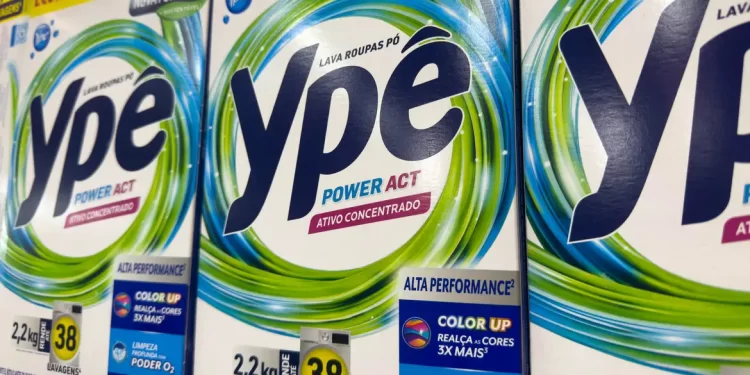 Anvisa suspende venda e proíbe uso de produtos Ypê