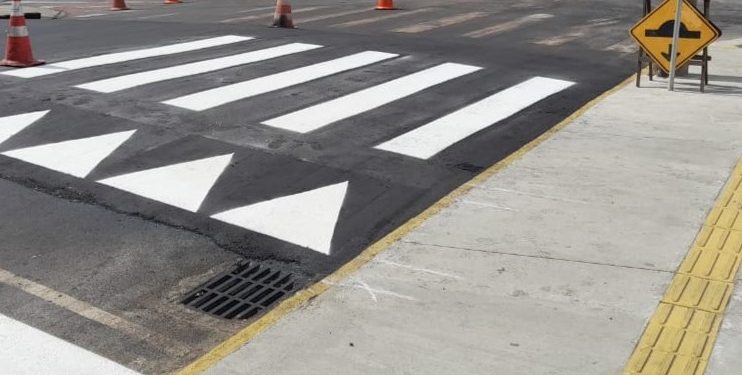 Prefeitura vai implantar faixa elevada para facilitar acesso ao Hospital Jaraguá
