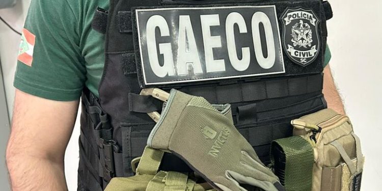 GAECO deflagra operação contra fraude em licitações de concursos públicos em SC