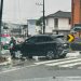 Carro bate contra canteiro no Centro de Jaraguá do Sul e motorista diz que não conhece a cidade