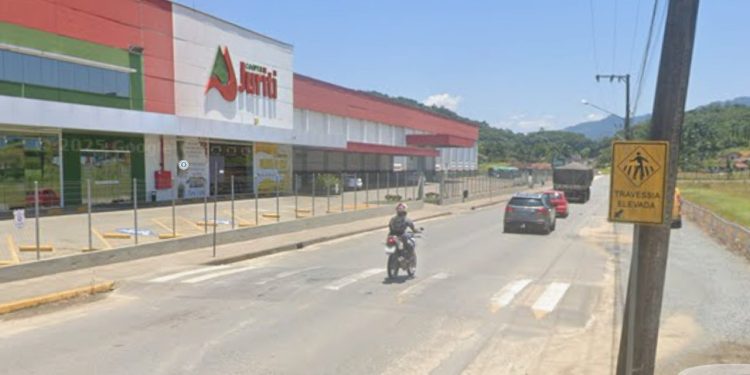 Após notificação do Ministério Público, Prefeitura de Massaranduba fará adequação de lombadas e faixas elevadas