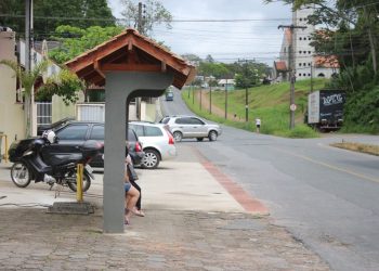 Jaraguá do Sul agiliza compra de materiais para 50 novos abrigos de passageiros