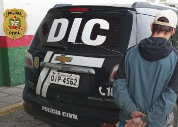 Homem é preso por assaltar conveniência em Jaraguá do Sul