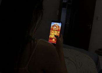 “Relato forte”: Moradora da região faz dívida com amigos e familiares por vício em apostas e Tigrinho