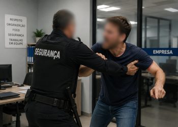 Homem é comunicado de demissão e causa confusão em empresa de Jaraguá do Sul