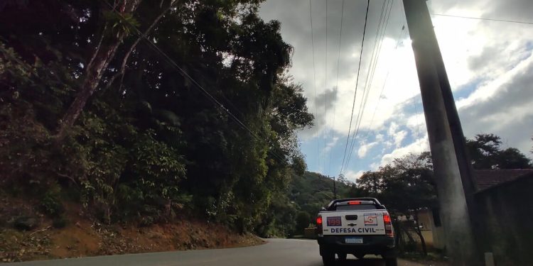 [Jaraguá] Interdição total da Rua Adolfo Antônio Emmendoerfer no sábado (18)