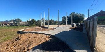 [Fotos] Parque Linear do bairro Amizade será entregue até outubro de 2026, em Jaraguá do Sul