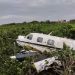 [Vídeo] Duas pessoas ficam feridas após queda de avião em Navegantes