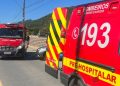 Três crianças ficam feridas após batida entre carro e bicicleta elétrica em Schroeder
