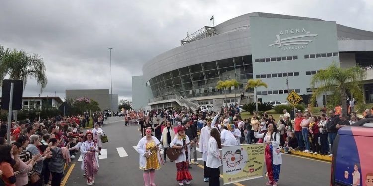 Desfile Festivo reunirá 48 entidades para celebrar os 150 anos de Jaraguá do Sul
