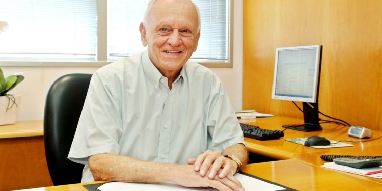 Morre o industrial Rodolfo Francisco Hufenüssler, da Duas Rodas (DR) de Jaraguá do Sul