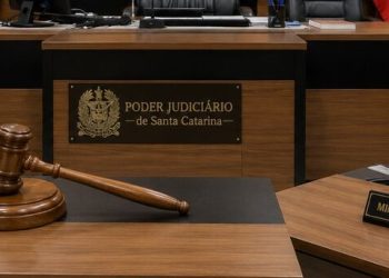 Justiça de Jaraguá do Sul condena casal a devolver R$ 20 mil de golpe com mensagens íntimas