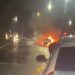 [Vídeo] Carro fica destruído após pegar fogo em Jaraguá do Sul