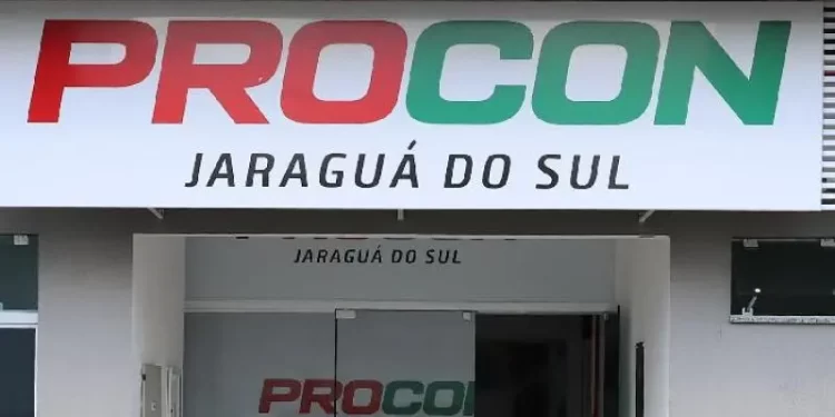 Procon de Jaraguá do Sul atende até 70 casos por dia e cerca de 30% envolvem golpes digitais