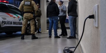 Briga por tomada entre proprietários e inquilinos termina na delegacia em Jaraguá do Sul
