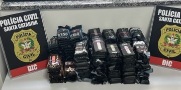Polícia Civil prende homem por venda de cigarros eletrônicos a menores em Jaraguá do Sul