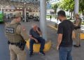 “Do nada”: Idoso leva soco em terminal de ônibus de Jaraguá do Sul